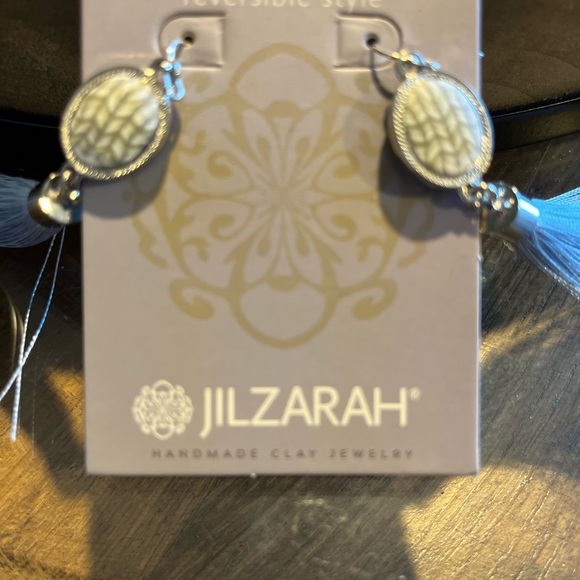 Women's Reversible Earrings - NWT Jilzarah Handmade Clay Jewelry- Gorgeous on! - Picture 6 of 7